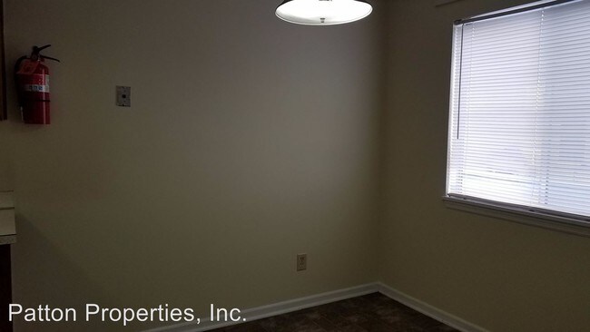 Building Photo - 1426 Platt Springs Rd