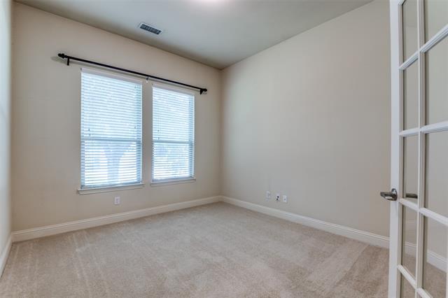 Building Photo - 9555 Crown Ridge Dr