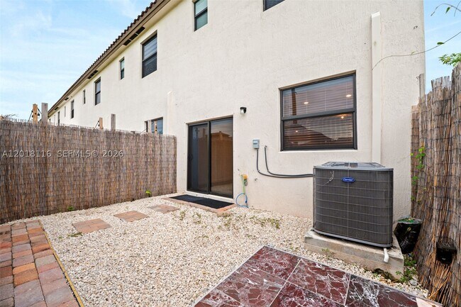 Building Photo - 11804 SW 247th Ter