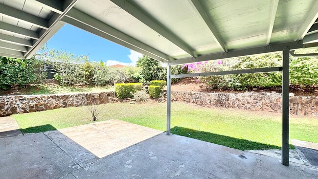 Building Photo - SPACIOUS 4 BEDROOM HOME IN DESIRABLE AIEA ...