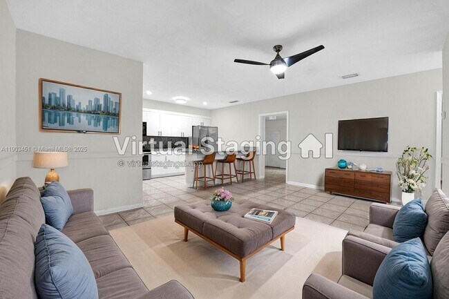 Building Photo - 12193 SW 82nd Ave