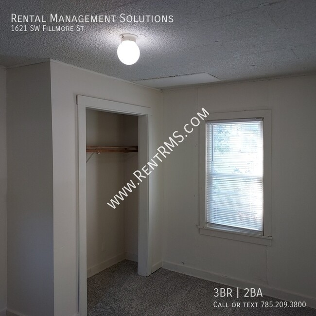 Building Photo - **MOVE-IN SPECIAL**1621 SW Fillmore St - 3...