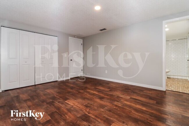 Building Photo - 6428 Ridge Crest Dr