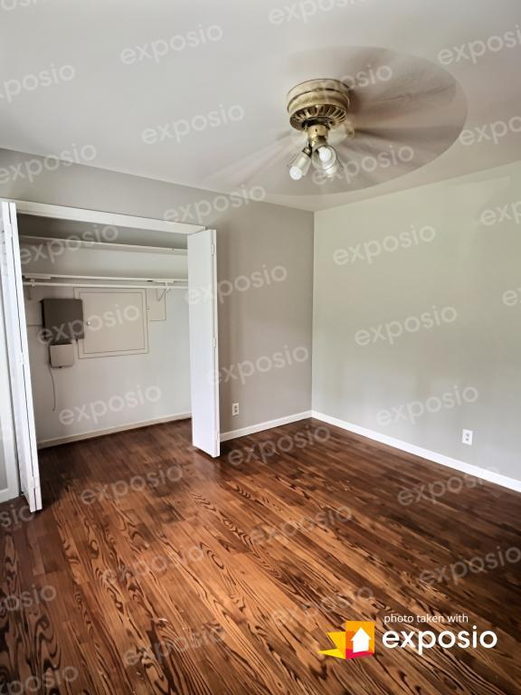 Building Photo - 4579 Bergen Ct