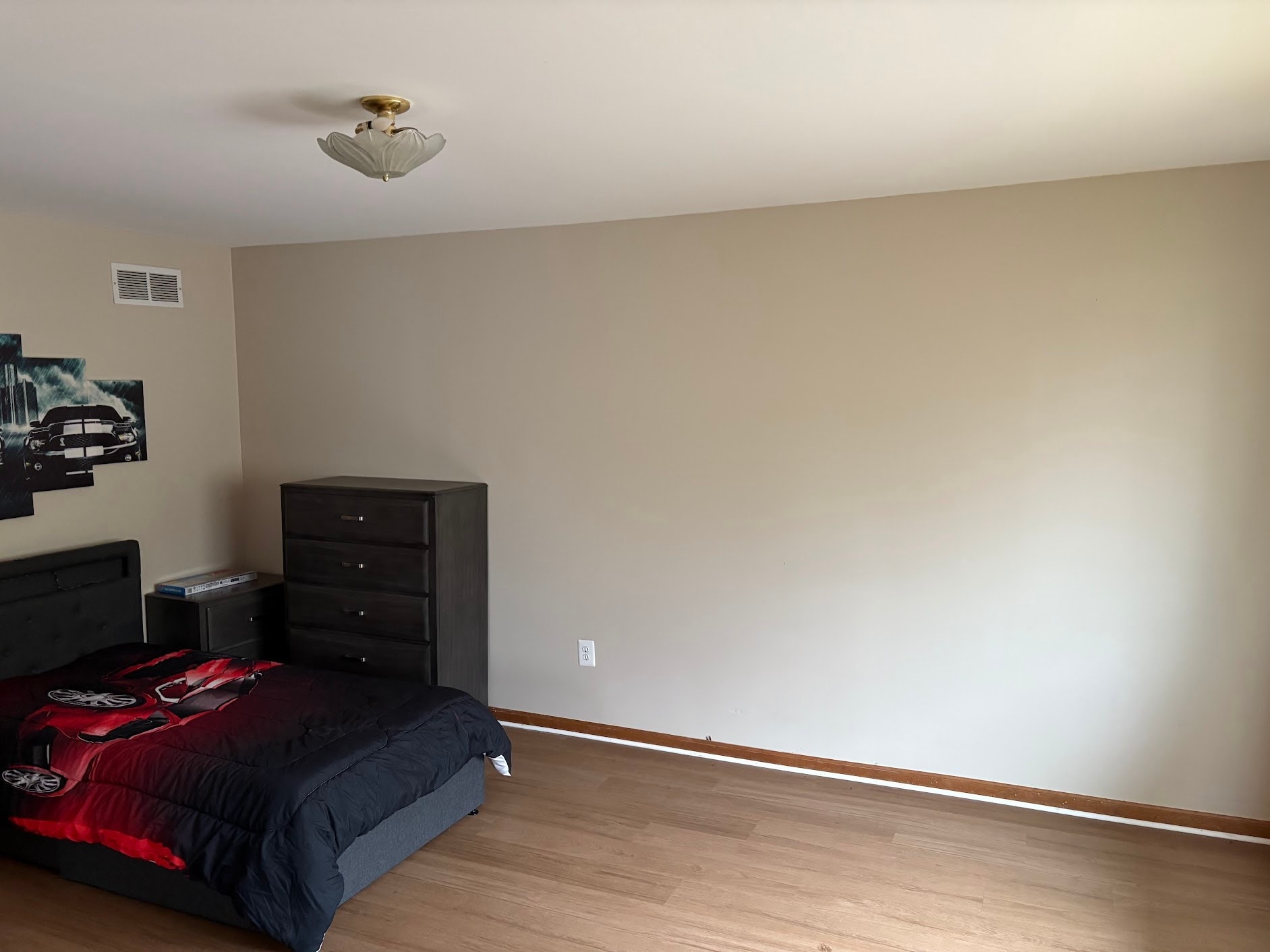 Building Photo - 50989 Middle River Dr