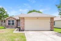 Building Photo - 1112 Alexandria Dr