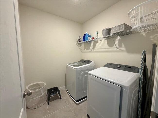 Building Photo - 9004 Tuscan Cypress St