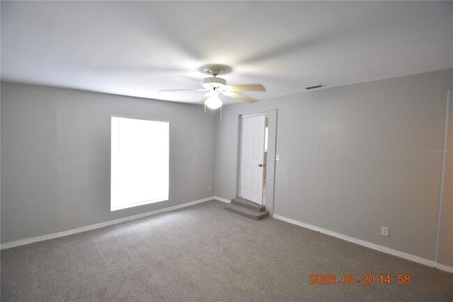 Building Photo - 8720 Flame Vine Ave