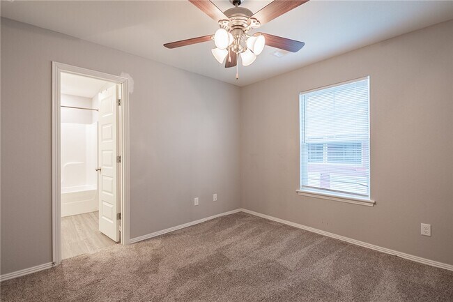 Building Photo - 4071 W Santa Maria Ln