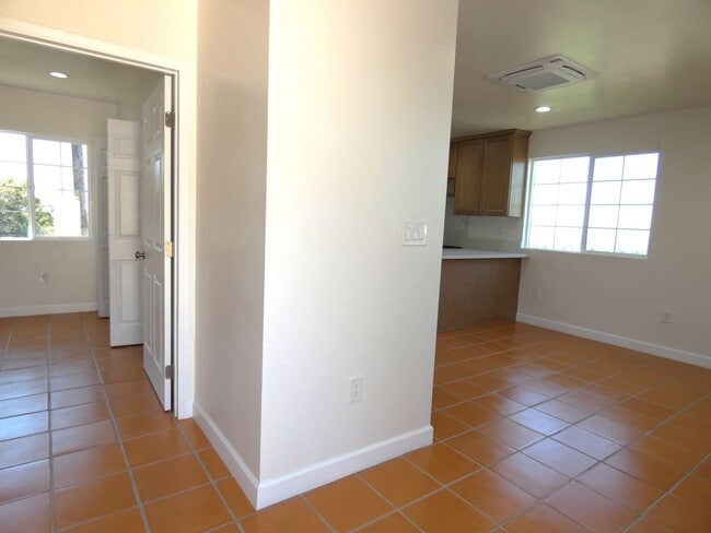 Building Photo - *Available NOW  in Whittier!*