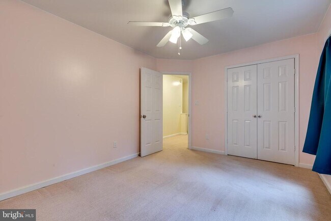 Building Photo - 7107 Dudrow Ct