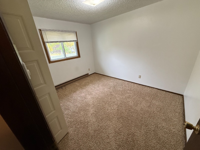 Building Photo - 716 Great Plains Ct