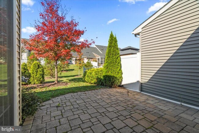 Building Photo - 5358 Red Mulberry Wy