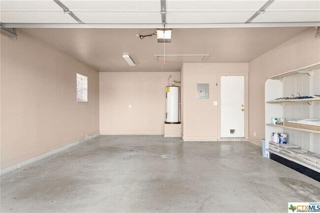 Building Photo - 1623 Anna Lee Dr