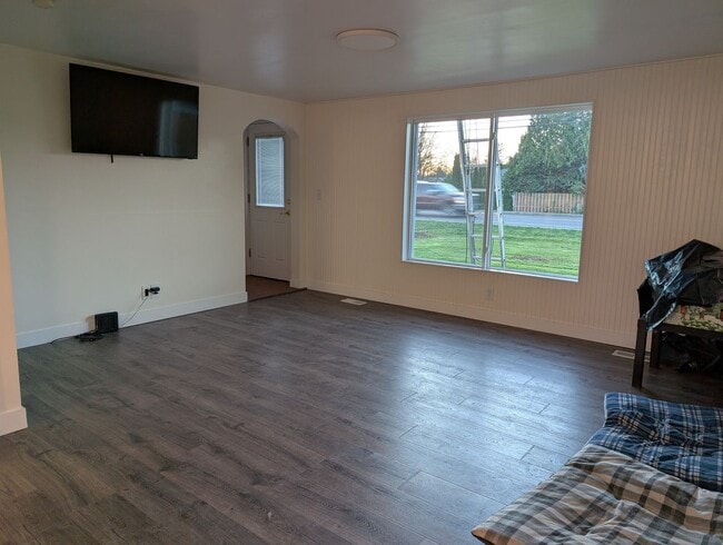 Building Photo - 509 N Township St