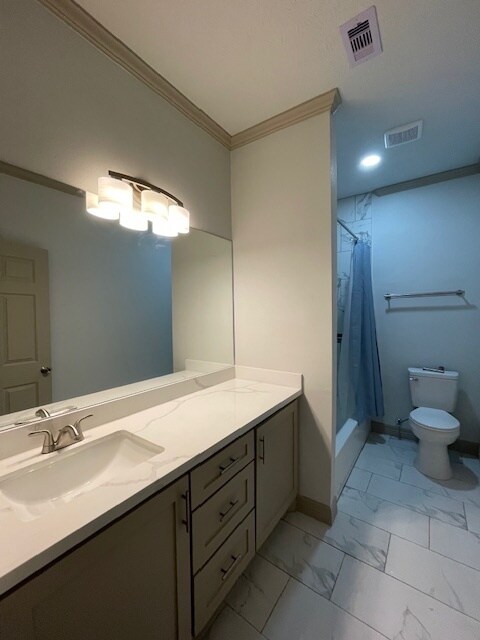 Master Bathroom - 2995 Pecos St