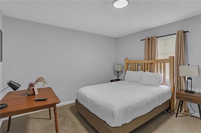 Building Photo - 2394 Lawrenceville Hwy