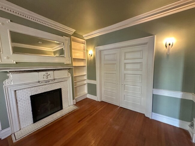 Building Photo - JUST RENOVATED - Astonishing Adams Morgan ...