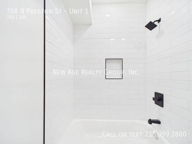 Building Photo - 708 N Preston St