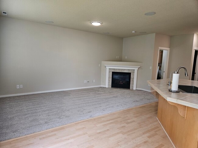 Building Photo - 14883 SE Marci Way