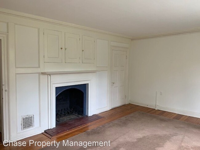 Building Photo - 4 br, 2.5 bath House - 11 Randall Court