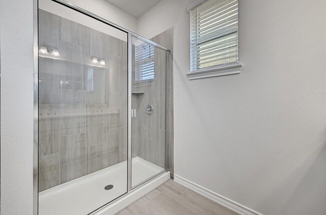 Building Photo - 3000 Sudha Dr