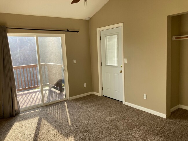 Building Photo - Magnificent Alpine Chalet with Breathe Tak...