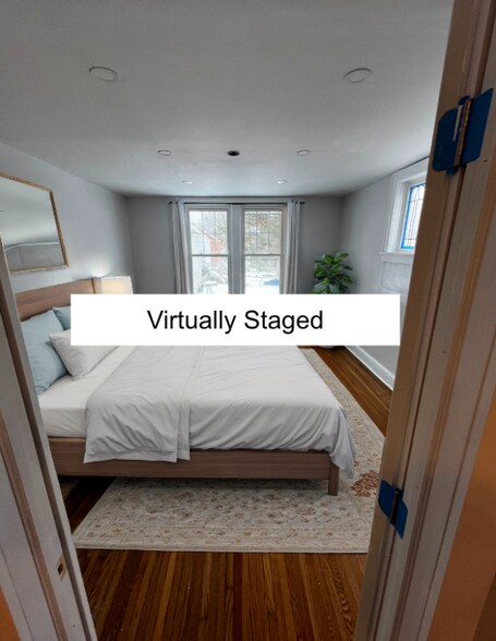 Building Photo - 4 Peyster St