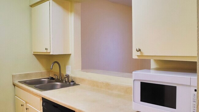 Building Photo - 3308 Burke Rd