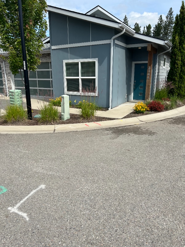 Building Photo - 3344 N Ladalia Dr