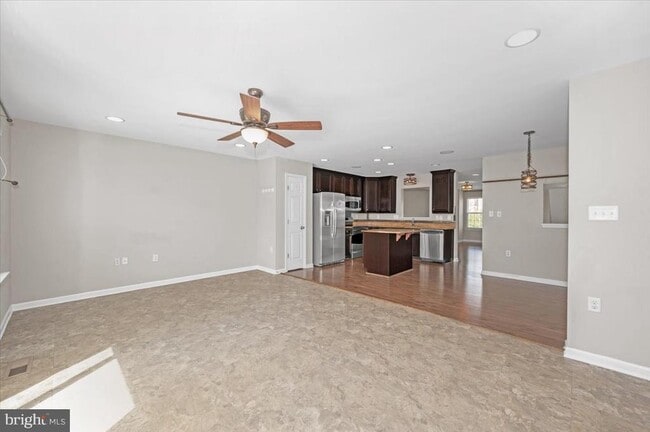 Building Photo - 7 New Gate Ct