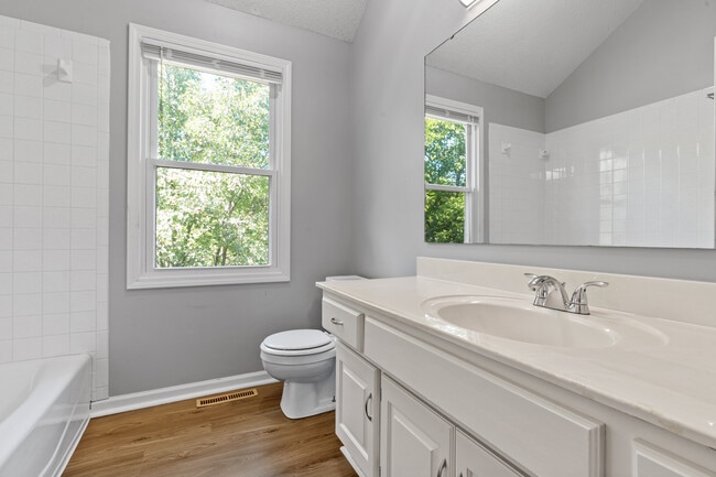 Building Photo - 6128 157th St