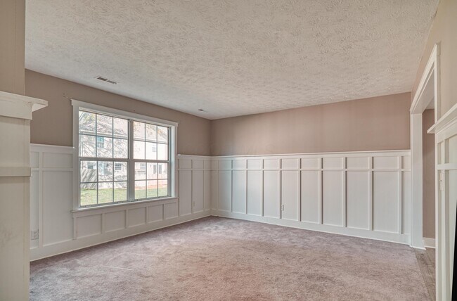 Building Photo - 7831 Meadowhaven Blvd