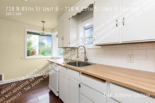 Building Photo - 718 N 85th St