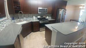 Building Photo - 4818 Cambray Dr