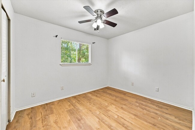 Building Photo - 44 S Waxberry Rd