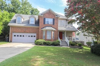 Building Photo - Gorgeous Family home in Columbia County