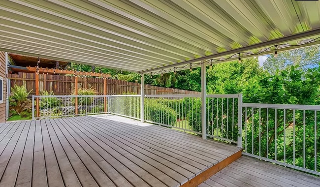 Building Photo - Mid-Century Modern Home in Auburn