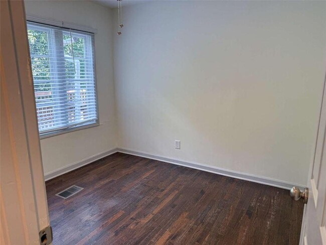 Building Photo - 2093 Verbena St NW