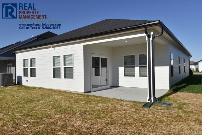 Building Photo - Beautiful 3 bedroom home in Murfreesboro! Off of Veterans Pkwy!