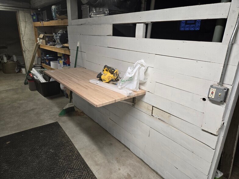 folding laundry table - 1019 Widdicomb Ave NW