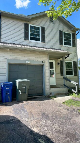 Building Photo - 3824 Longton Dr