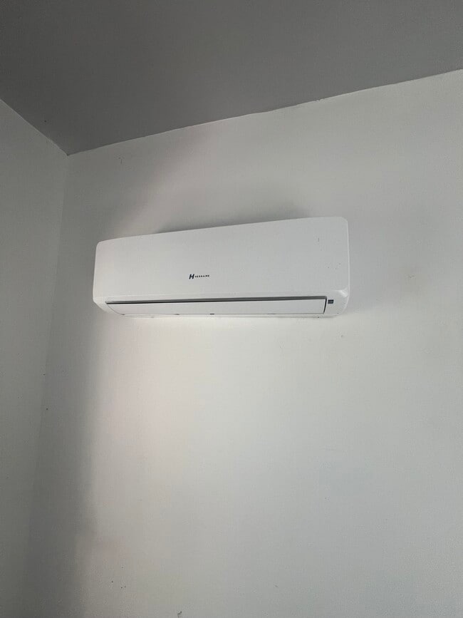 HVAC - 2330 Effie St