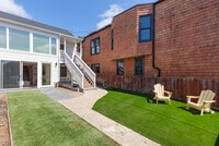 Building Photo - 564 Chenery St