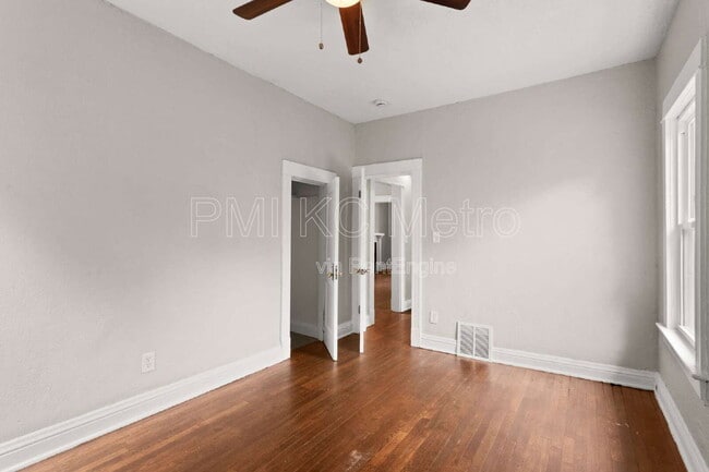 Building Photo - 3803 Highland Ave