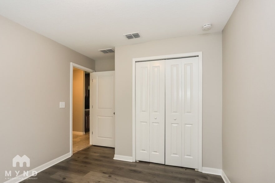 Building Photo - 6408 Trent Creek Dr