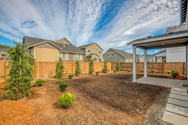 Building Photo - Brand New & Beautiful 2025 Holt Home !  Wa...