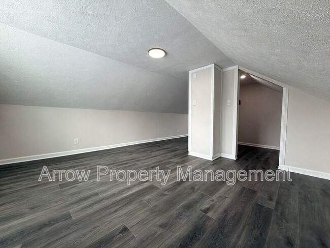 Building Photo - 6411 Adams St