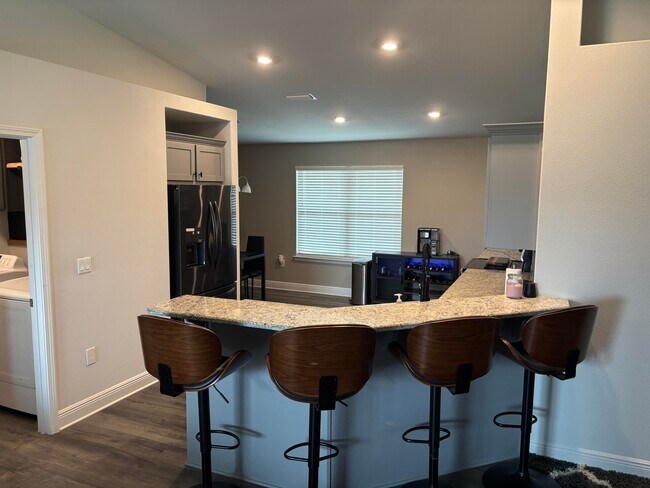 Building Photo - 5767 Marigold Loop
