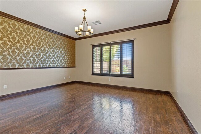 Building Photo - Exquisite Guard-Gated 3bd Luxury Home with Private Pool